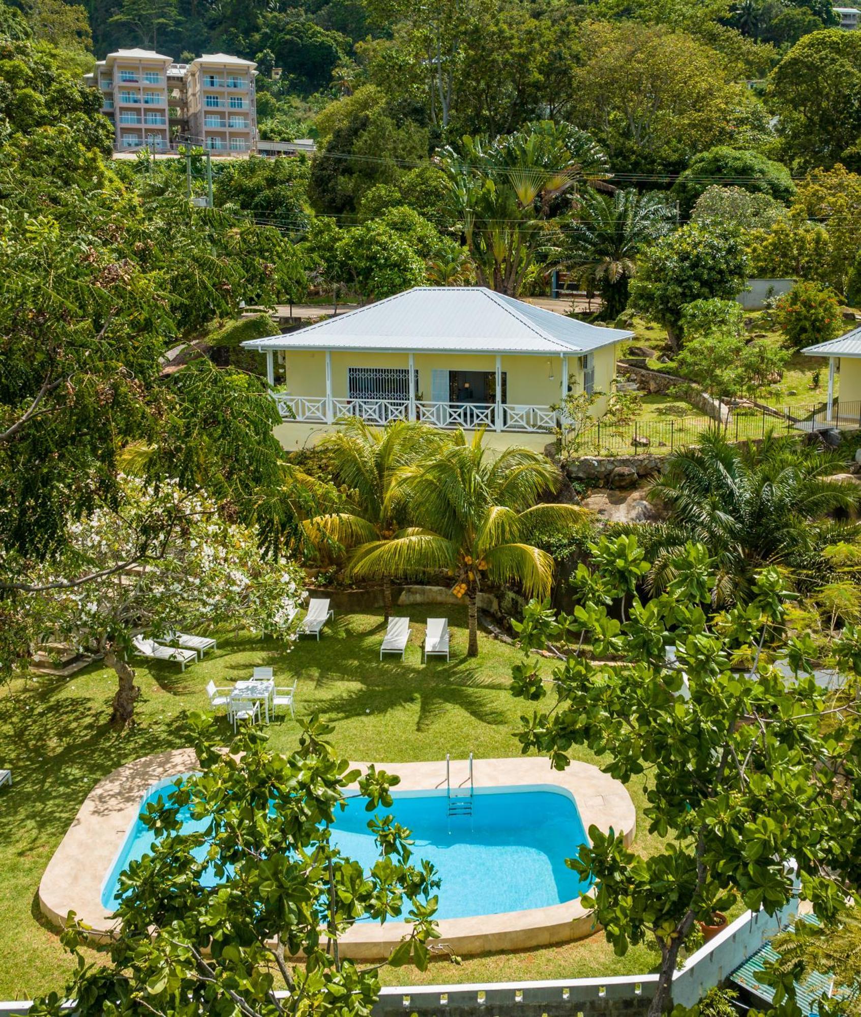 Naturalis - Oceanview Residences Misere Exterior photo